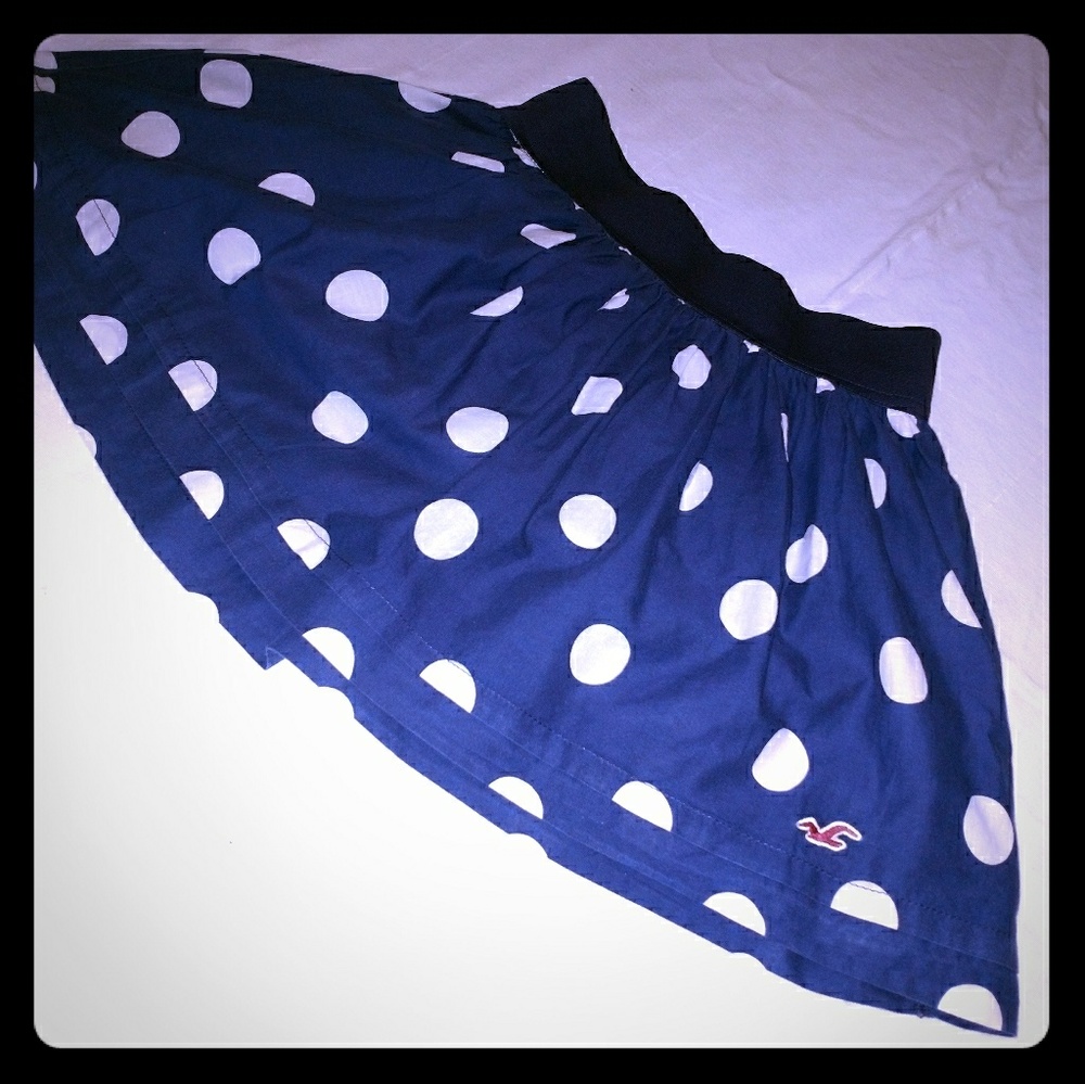 Short polkadot skirt